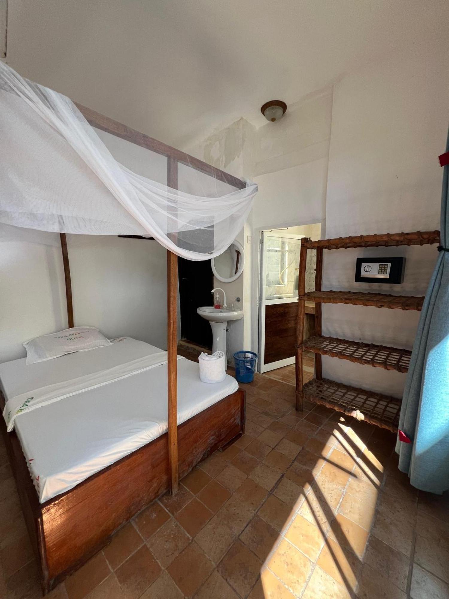 Homeland Swahili Lodge Nungwi Backpacker Apartments Budget Eksteriør billede